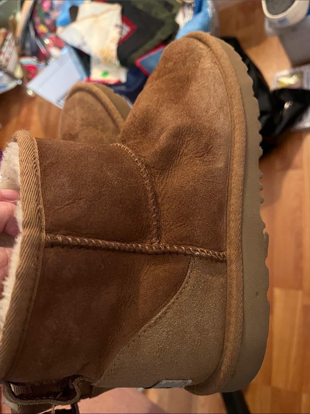 Uggs Brown Short Boot Size 7